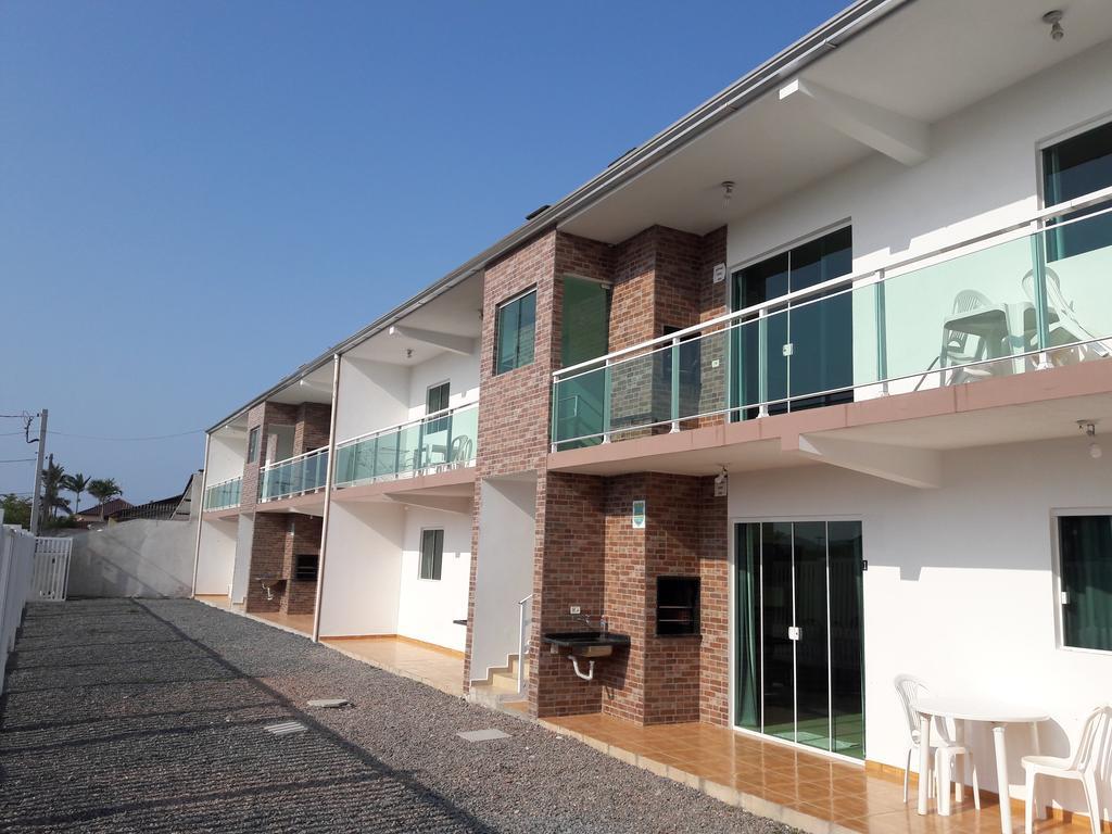Conjunto Residencial Verdes Mares Guaratuba Εξωτερικό φωτογραφία