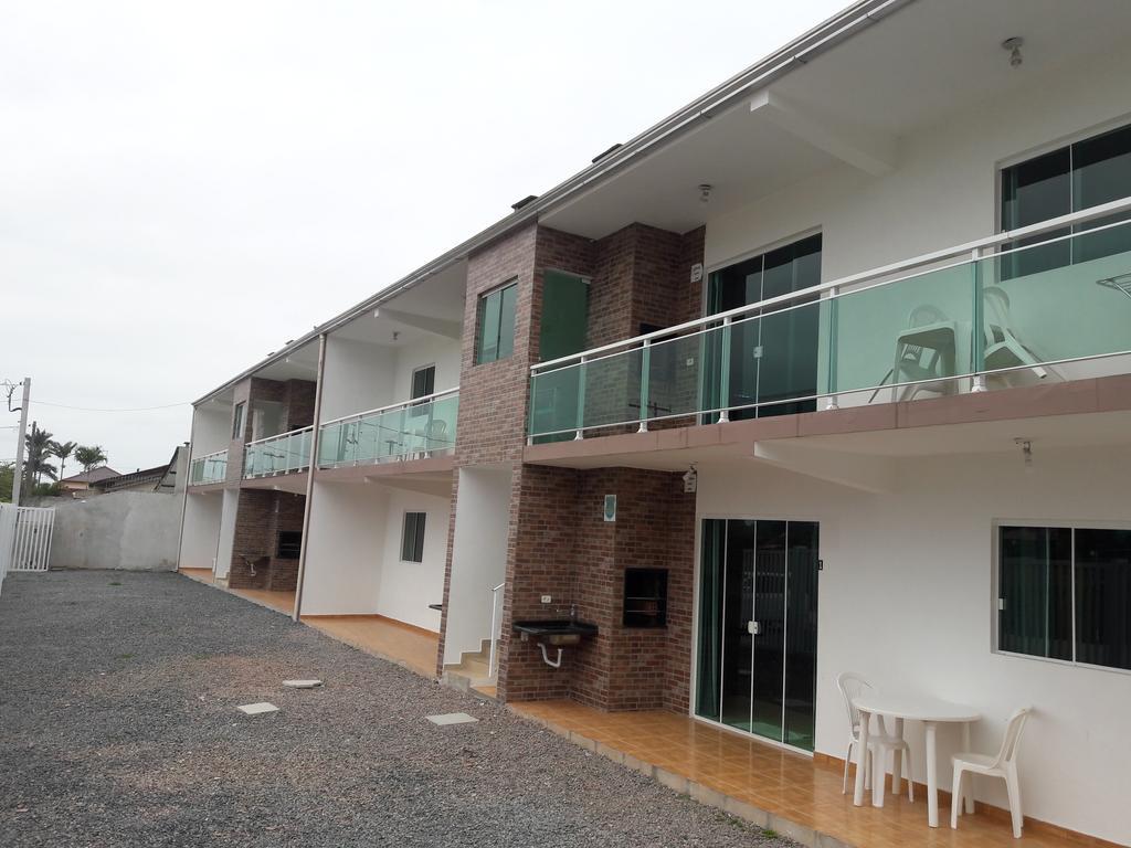Conjunto Residencial Verdes Mares Guaratuba Εξωτερικό φωτογραφία
